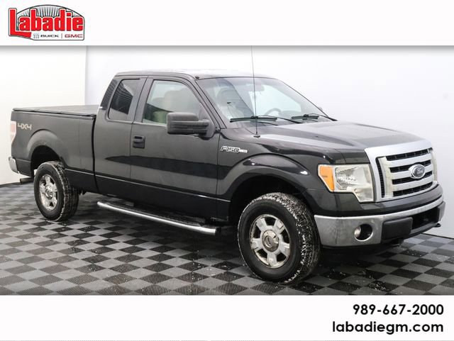 2012 Ford F-150 XL's photo