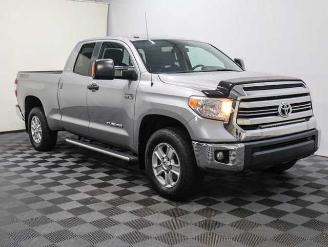 2016 Toyota Tundra TRD Pro photo 2