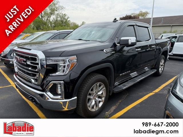 2020 GMC Sierra 4WD Crew Cab Short Box SLT's photo