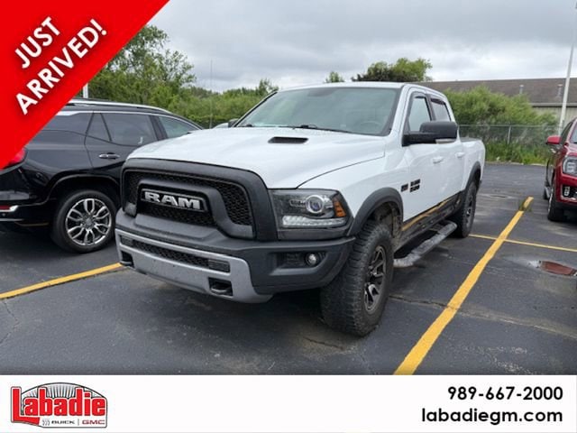 2016 RAM 1500 Rebel 4x4 Crew Cab 5'7's photo