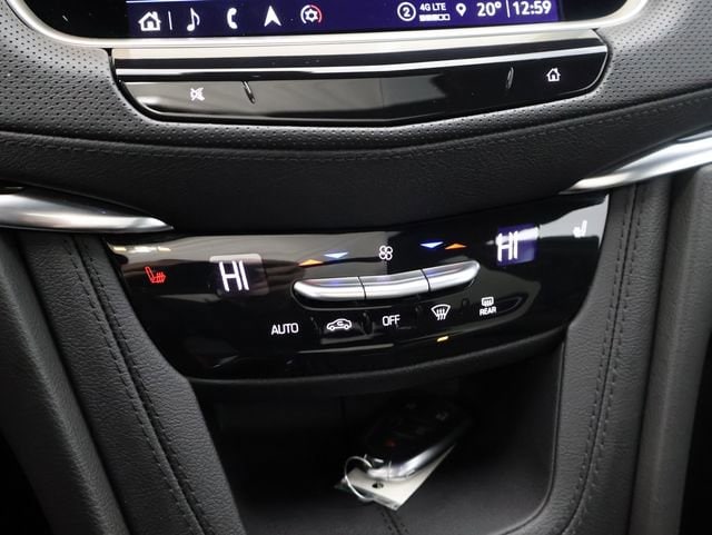 2025 Cadillac XT5 Premium Luxury - Photo 24