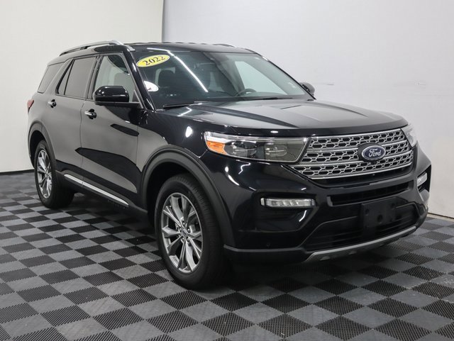 Used 2022 Ford Explorer Limited with VIN 1FMSK8FH7NGB20807 for sale in Bay City, MI