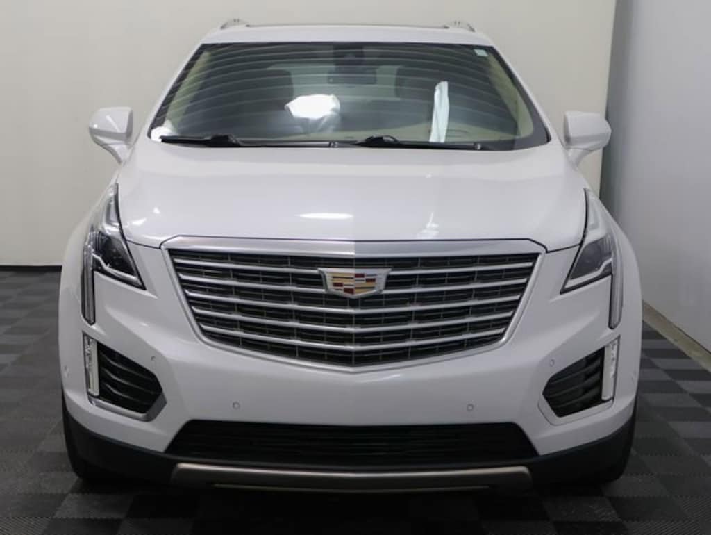 Used 2018 CADILLAC XT5 Platinum AWD SUV