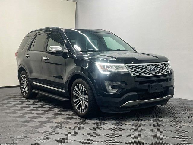 Used 2017 Ford Explorer Platinum with VIN 1FM5K8HT3HGB41804 for sale in Bay City, MI