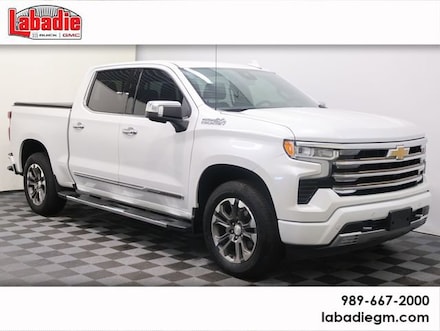 2022 Chevrolet Silverado 1500 High Country Truck