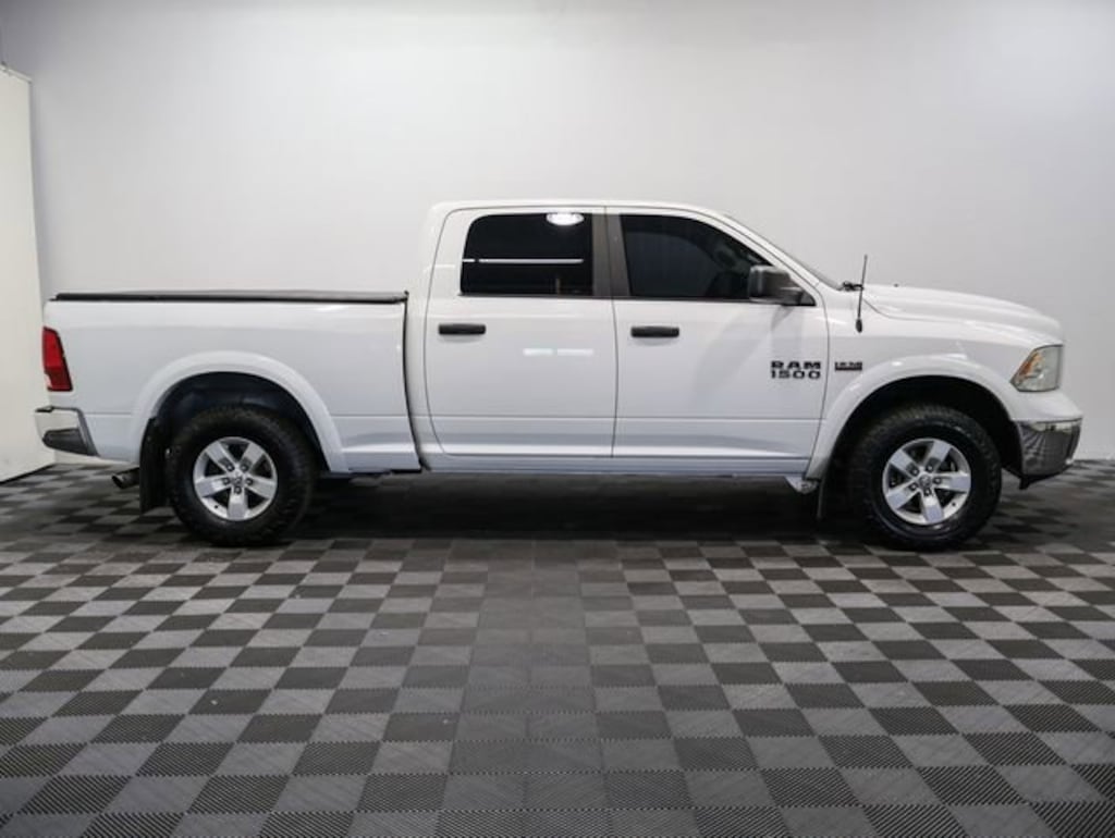 Used 2016 Ram 1500 SLT