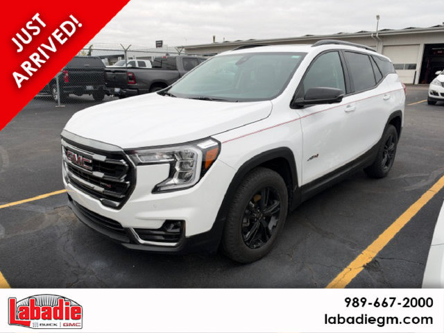 2024 GMC Terrain AT4