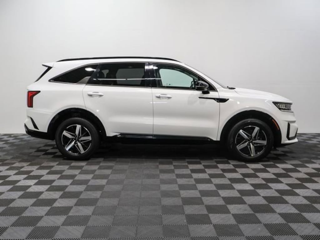 Used 2022 Kia Sorento EX