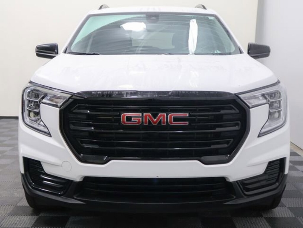 Used 2023 GMC Terrain SLE SUV