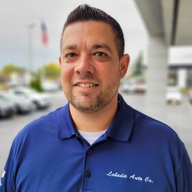 Staff member LUCAS TURNER from ID_30869289e4df