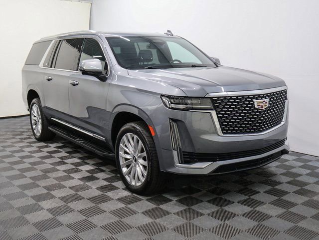 Used 2022 Cadillac Escalade ESV Luxury with VIN 1GYS4JKL6NR108453 for sale in Bay City, MI