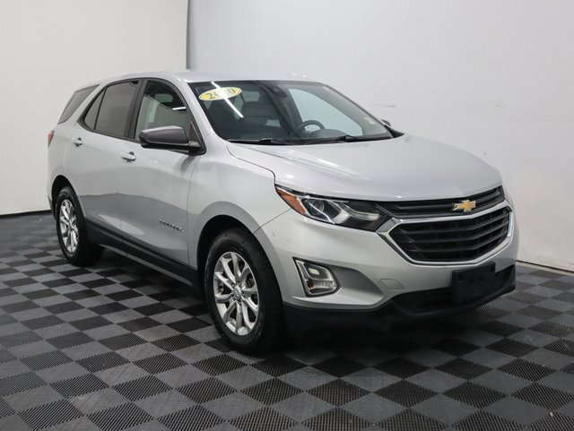 Used 2020 Chevrolet Equinox LS with VIN 2GNAXHEV9L6143499 for sale in Bay City, MI