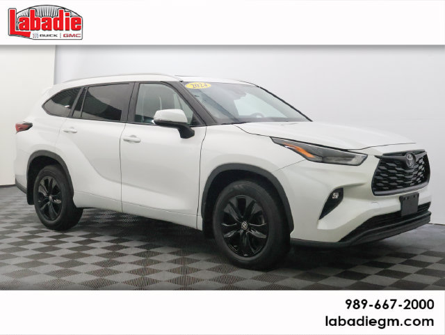 2024 Toyota Highlander LE