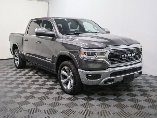Used 2019 RAM Ram 1500 Limited with VIN 1C6SRFHT6KN672013 for sale in Bay City, MI