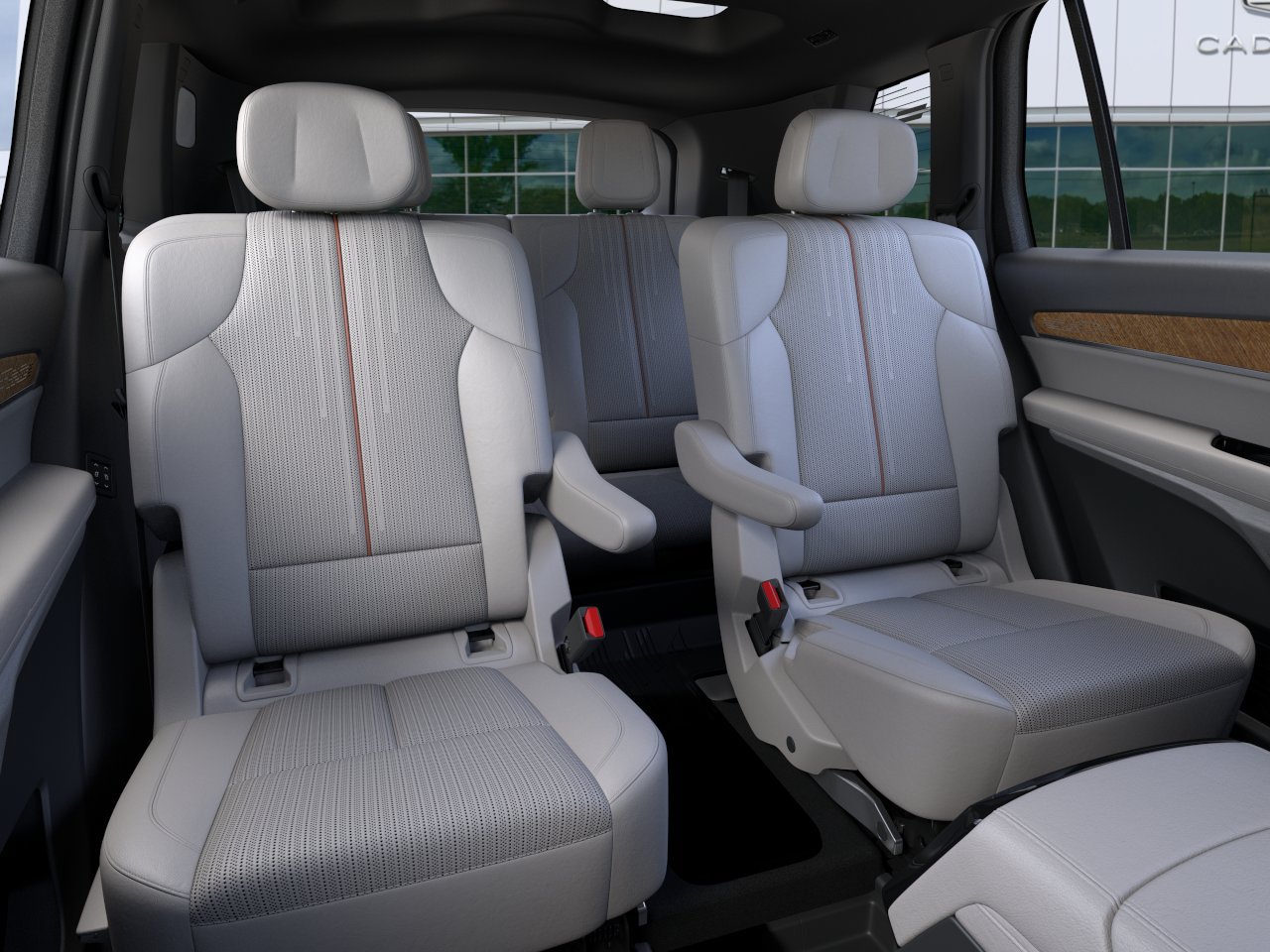 2026 Cadillac VISTIQ Sport - Photo 17