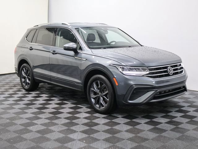 Used 2022 Volkswagen Tiguan SE with VIN 3VV3B7AX1NM083780 for sale in Bay City, MI