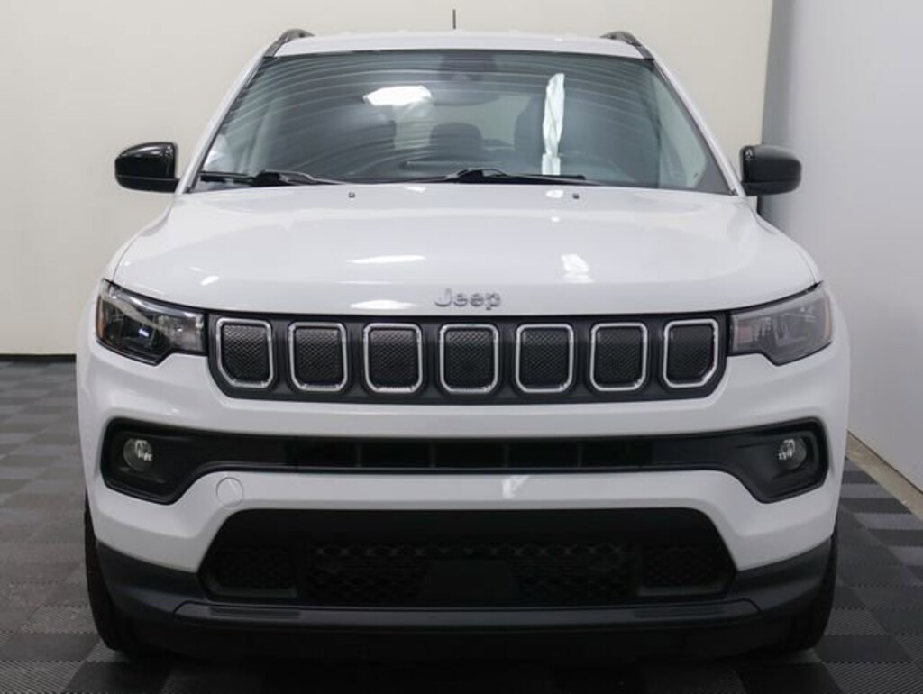 Used 2022 Jeep Compass Latitude Lux