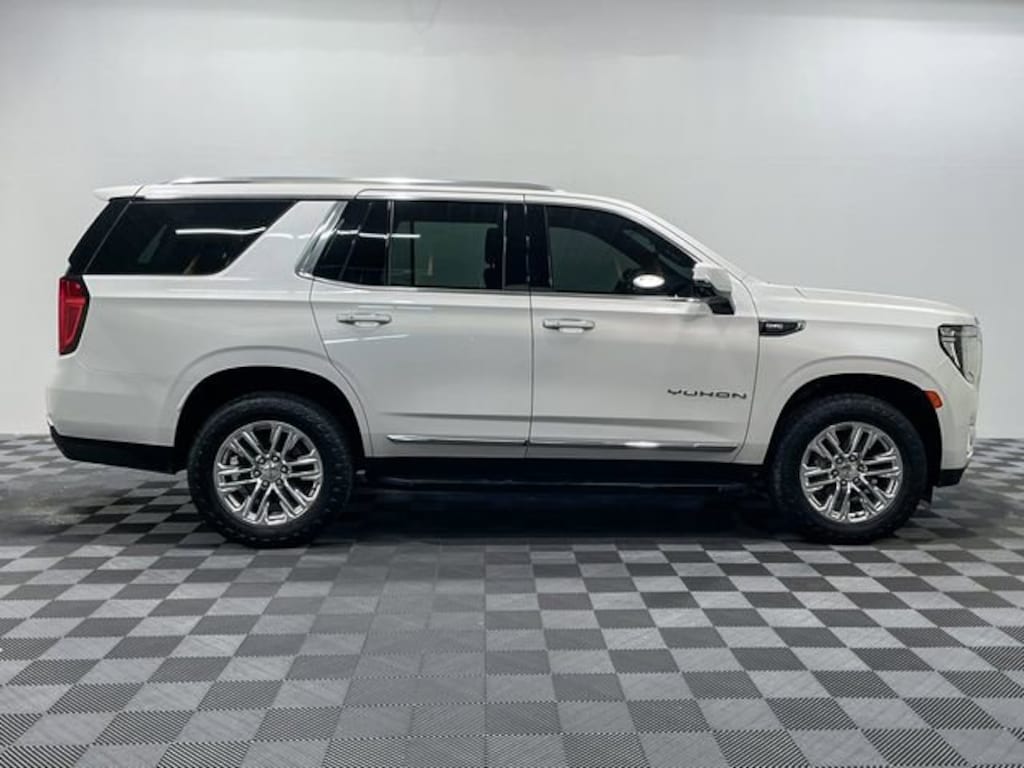 Used 2021 GMC Yukon SLT SUV