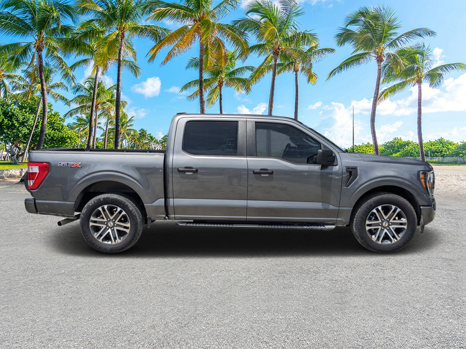 Used 2023 Ford F-150 XL with VIN 1FTEW1CP9PKF46488 for sale in Labelle, FL