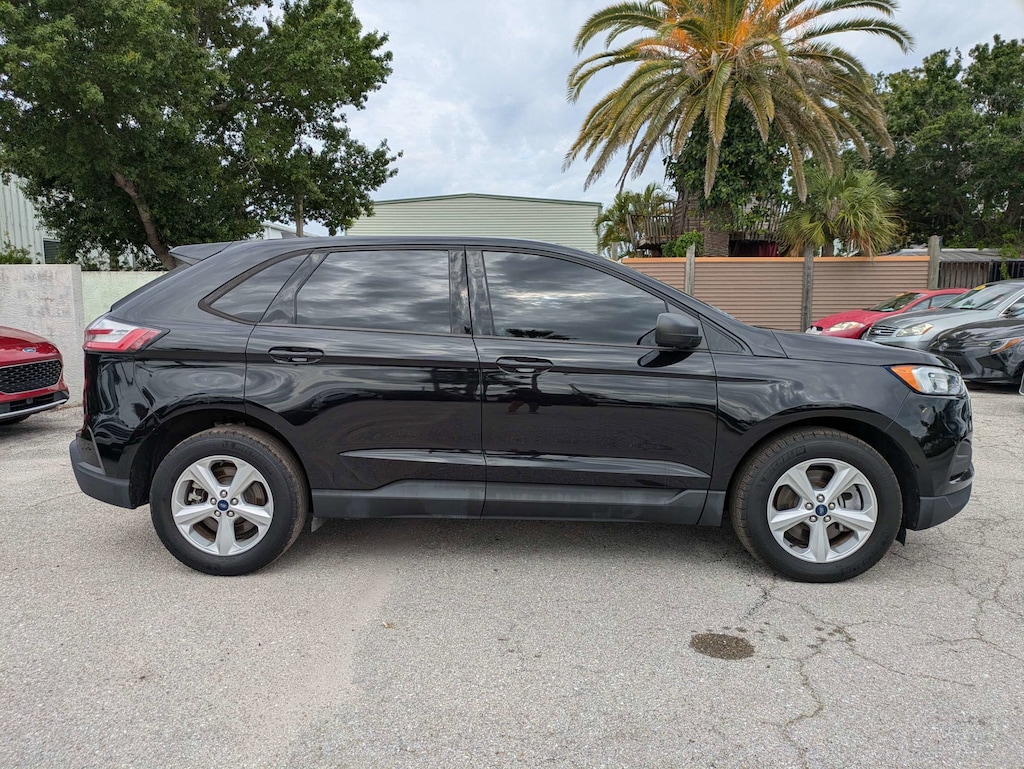 Used 2022 Ford Edge SE SE AWD