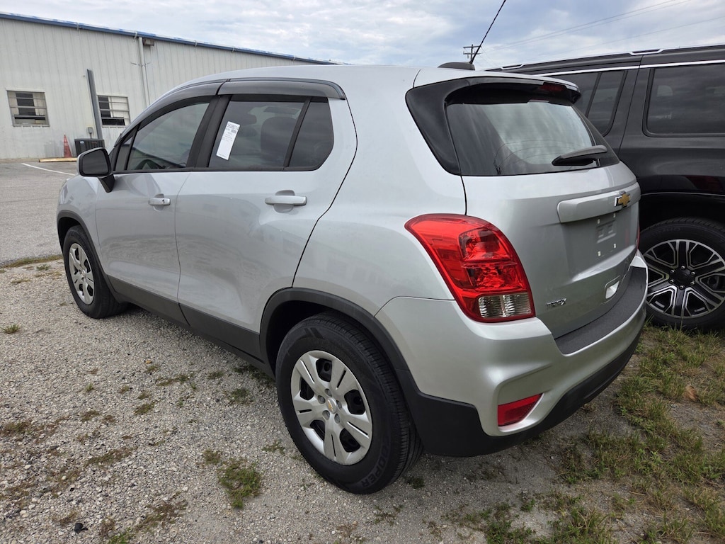 Used 2017 Chevrolet Trax LS FWD LS