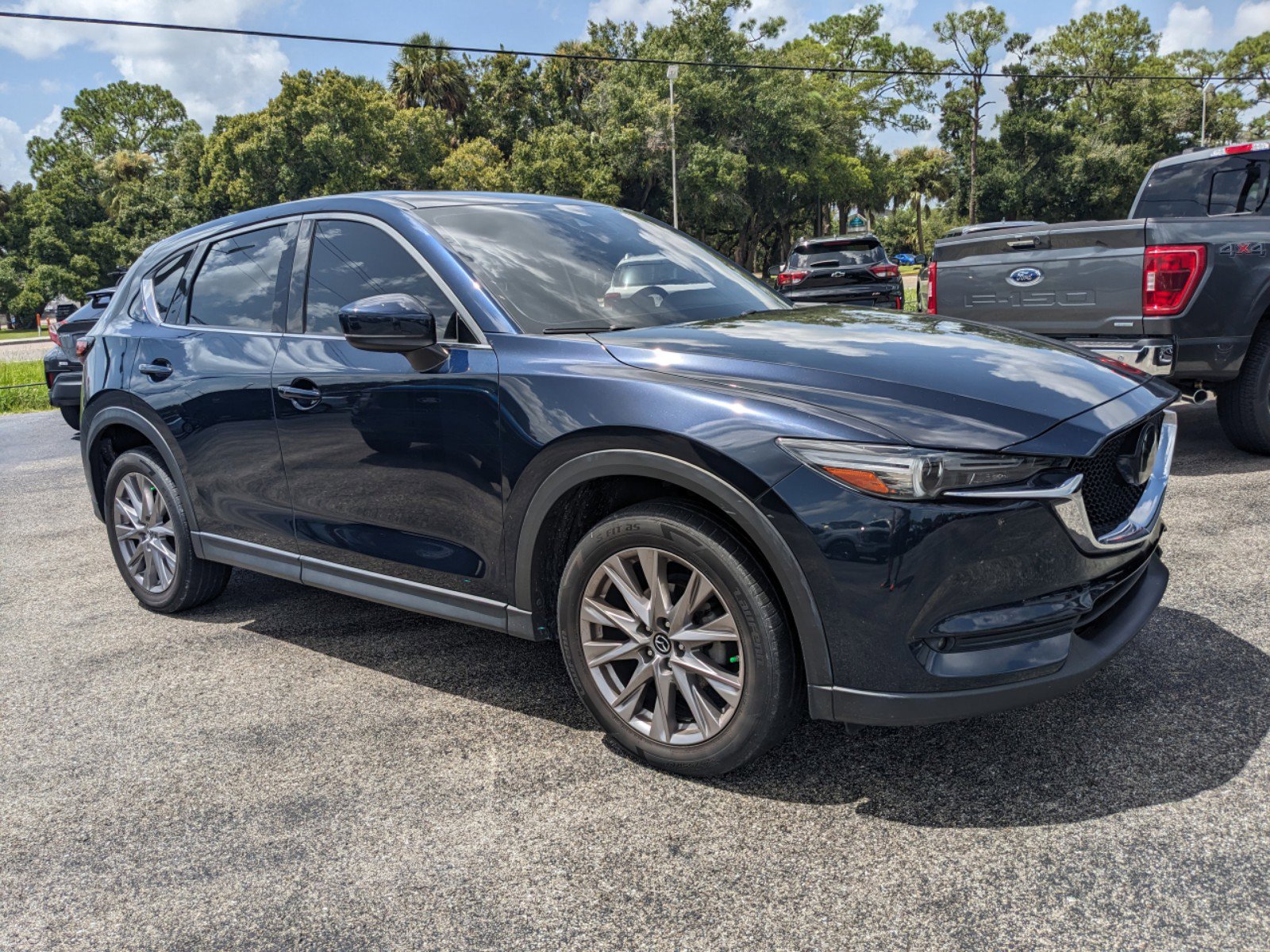 Used 2019 Mazda CX-5 Grand Touring with VIN JM3KFBDM9K0555135 for sale in Labelle, FL