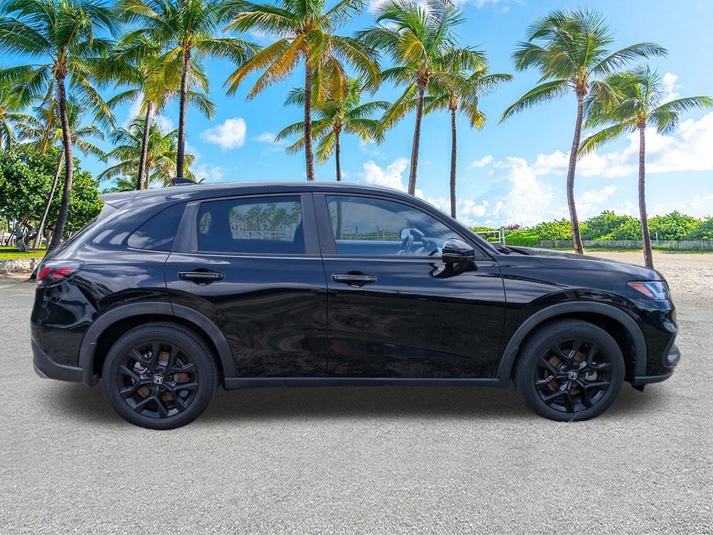 Used 2024 Honda HR-V Sport Sport 2WD CVT