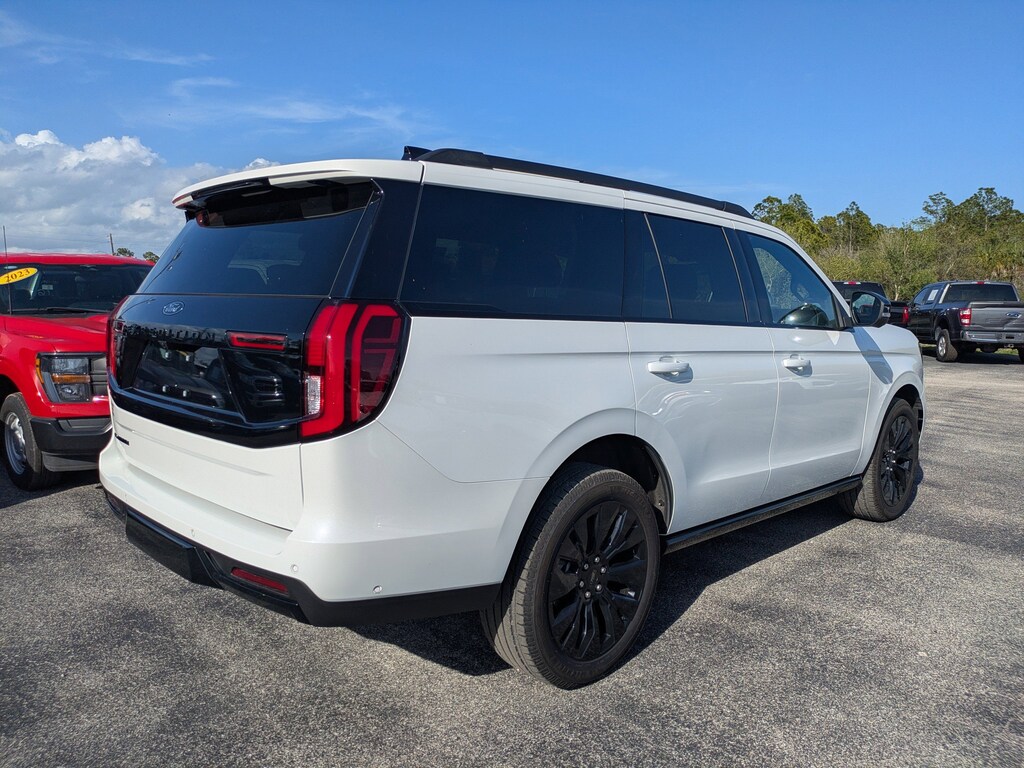 Used 2025 Ford Expedition Platinum Platinum 4x4