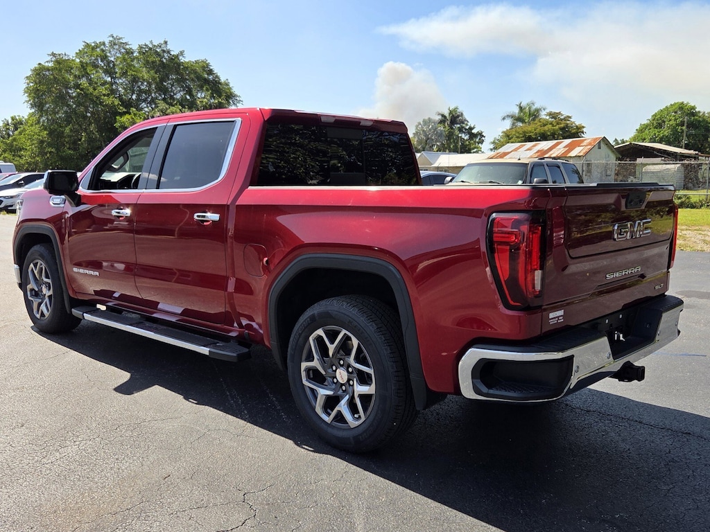 Used 2023 GMC Sierra 1500 SLT 2WD Crew Cab 147 SLT