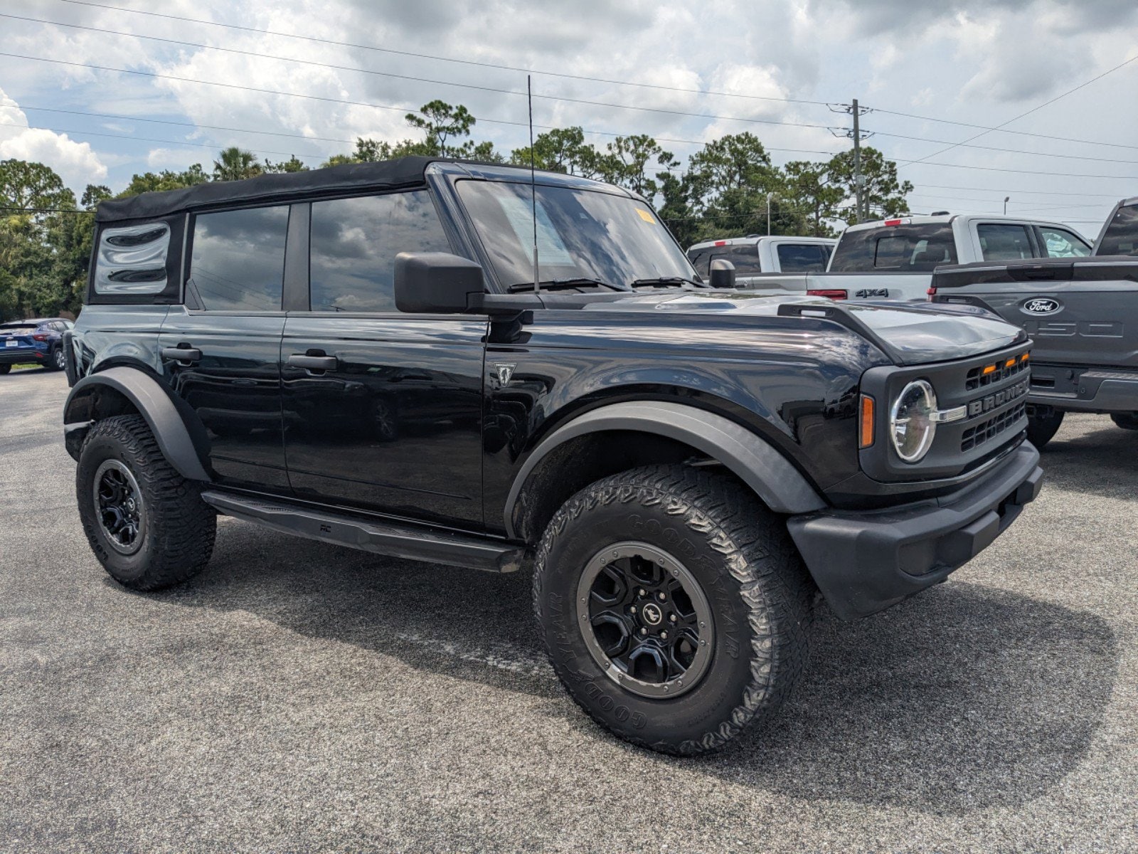 Used 2021 Ford Bronco 4-Door Base with VIN 1FMDE5DH4MLA94951 for sale in Labelle, FL