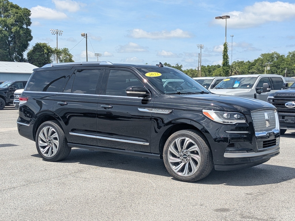Used 2023 Lincoln Navigator Reserve Reserve 4x4