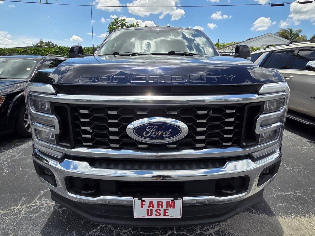 Used 2023 Ford Super Duty F-450 DRW XL XL 4WD Crew Cab 8 Box