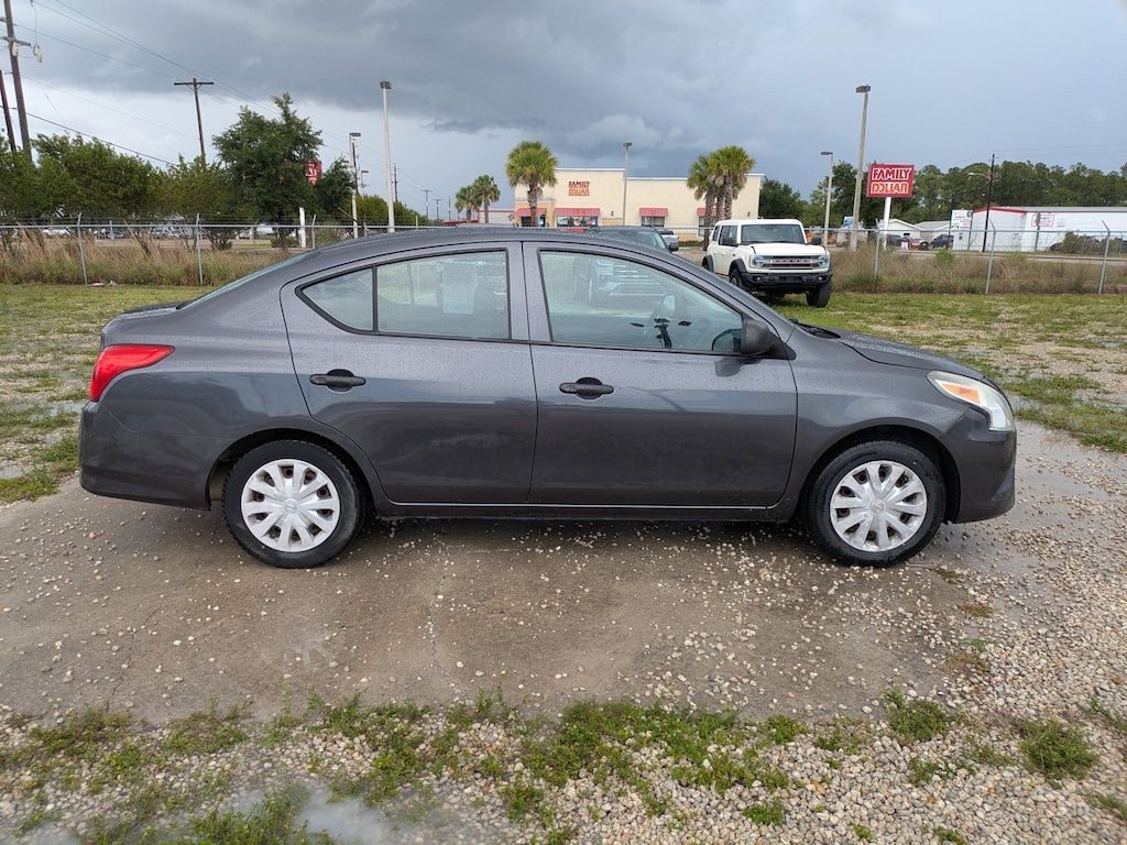 Used 2015 Nissan Versa S Sedan