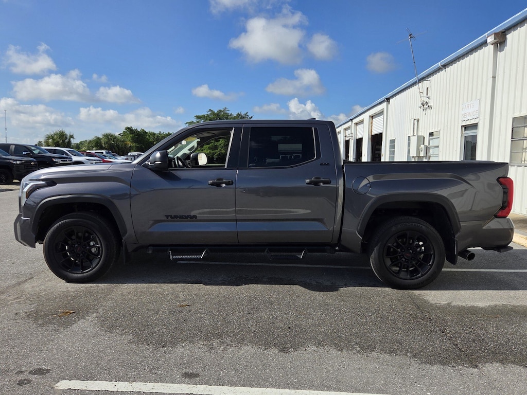 Used 2024 Toyota Tundra 4WD SR5 SR5 CrewMax 5.5 Bed