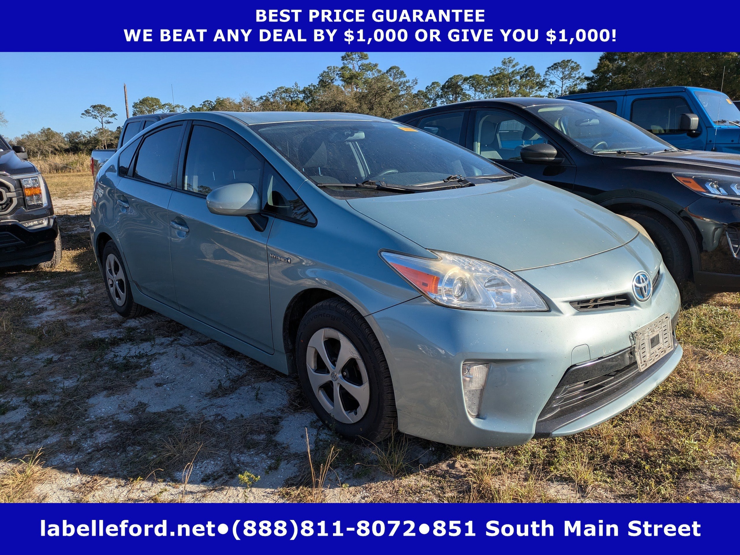 2012 Toyota Prius Two's photo