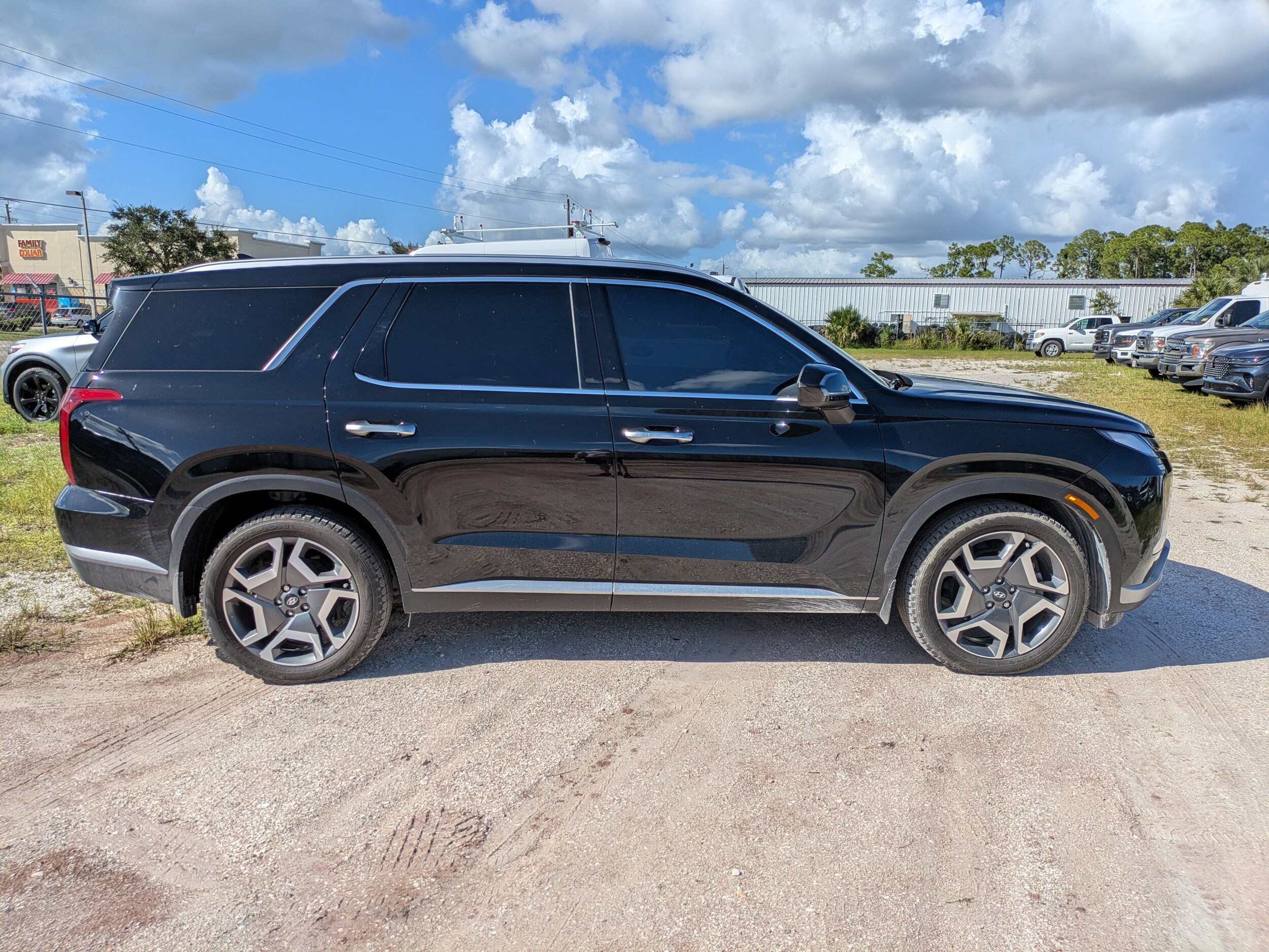 2024 Hyundai Palisade SEL photo 3