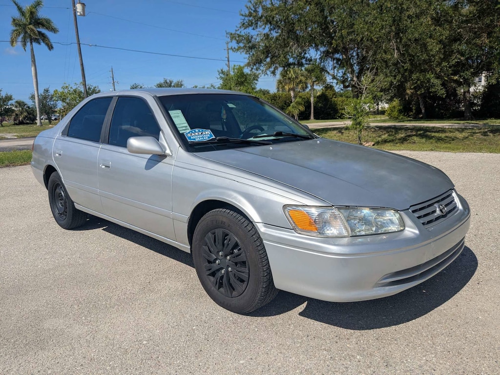 Used 2000 Toyota Camry