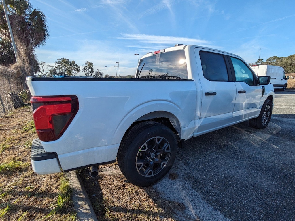 New 2025 Ford F-150 STX STX 2WD SuperCrew 5.5 Box