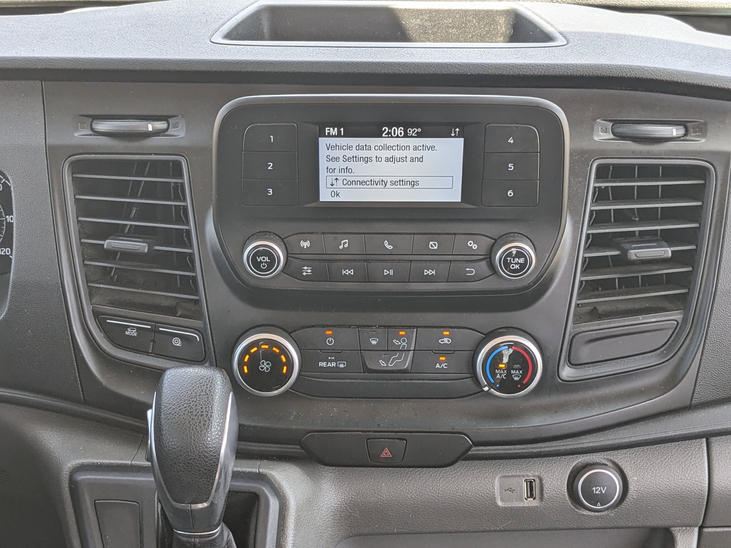 2023 Ford Transit Passenger Van XL - Photo 16