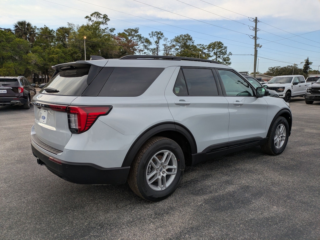 New 2026 Ford Explorer Active w/200A Pkg Active w/200A Pkg RWD