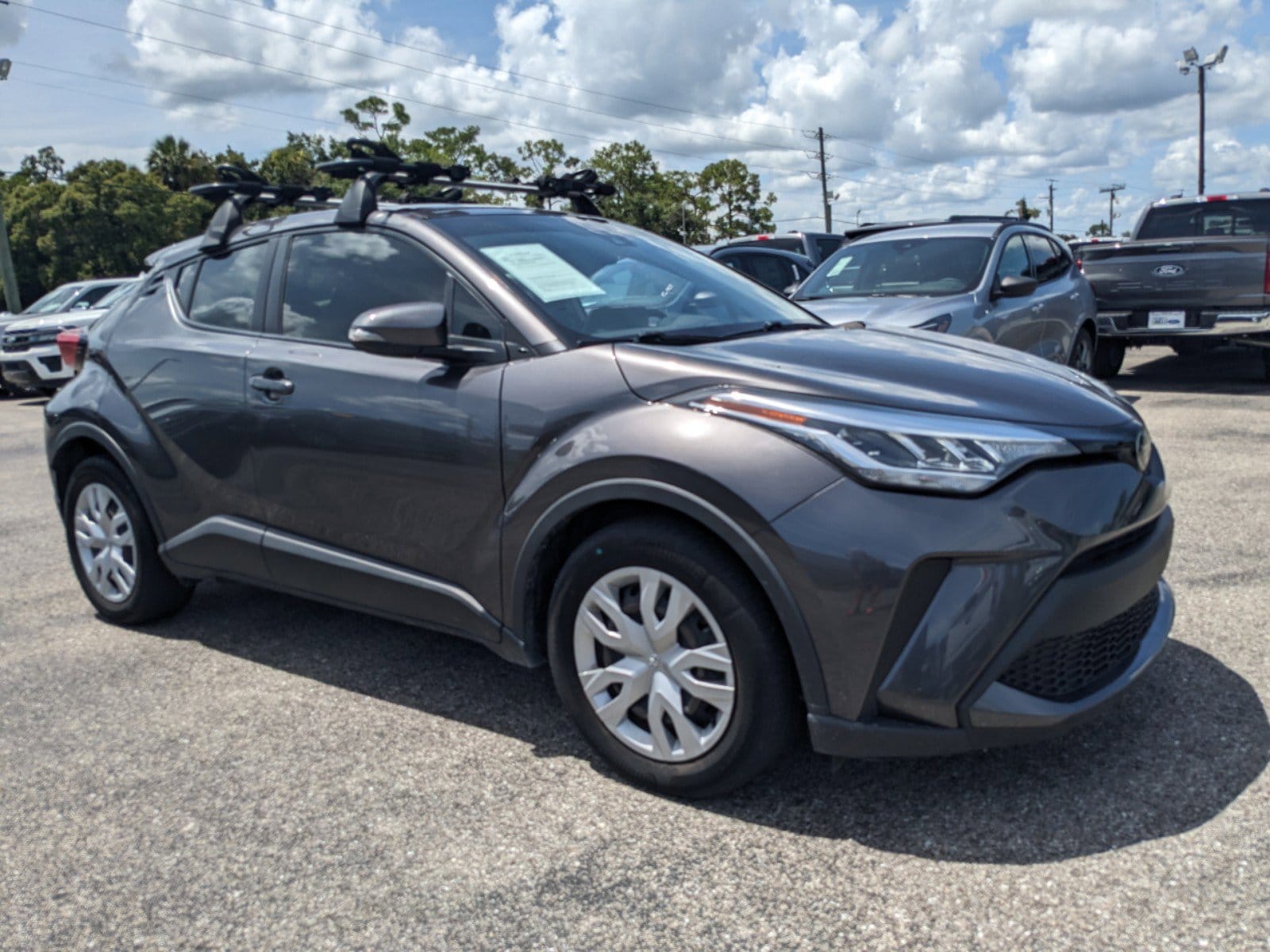 Used 2020 Toyota C-HR LE with VIN JTNKHMBX8L1091547 for sale in Labelle, FL