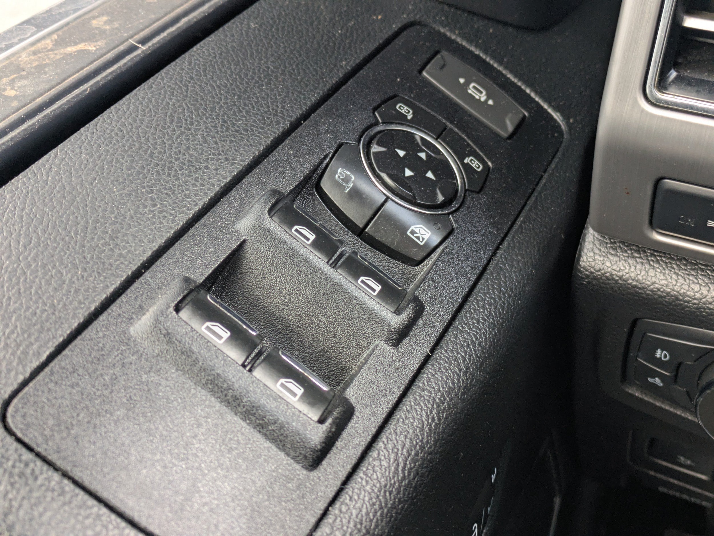 2021 Ford F-250 Super Duty Platinum - Photo 31