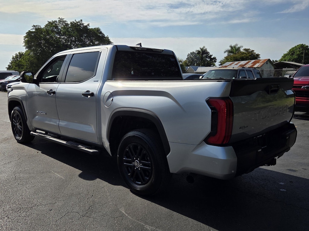 Used 2024 Toyota Tundra 2WD SR5 SR5 CrewMax 5.5 Bed