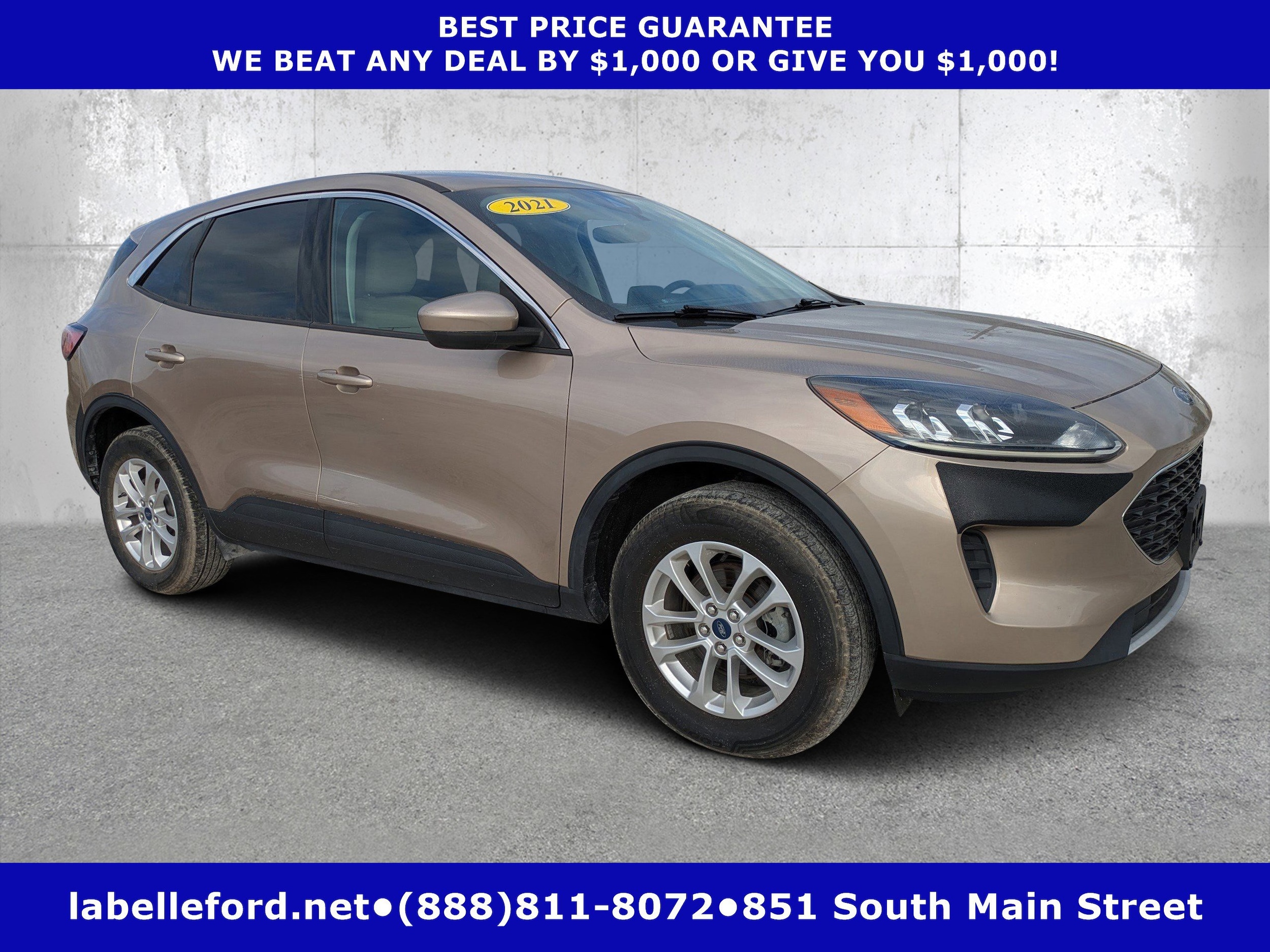 2021 Ford Escape SE's photo