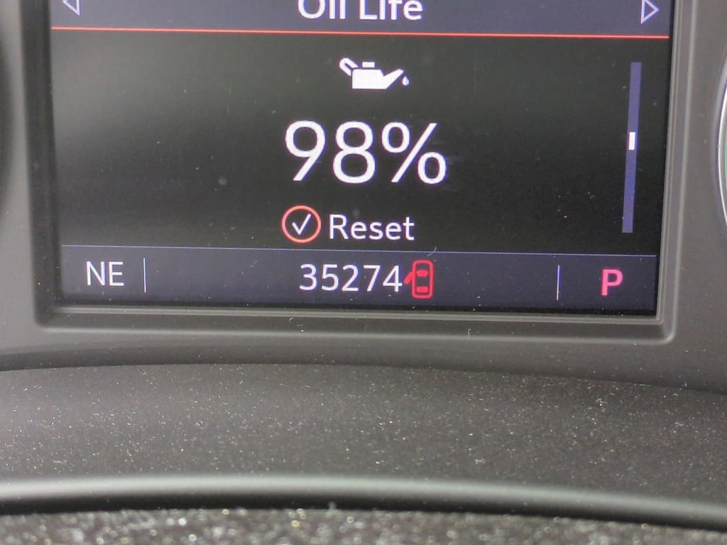Used 2021 Buick Enclave Essence FWD Essence