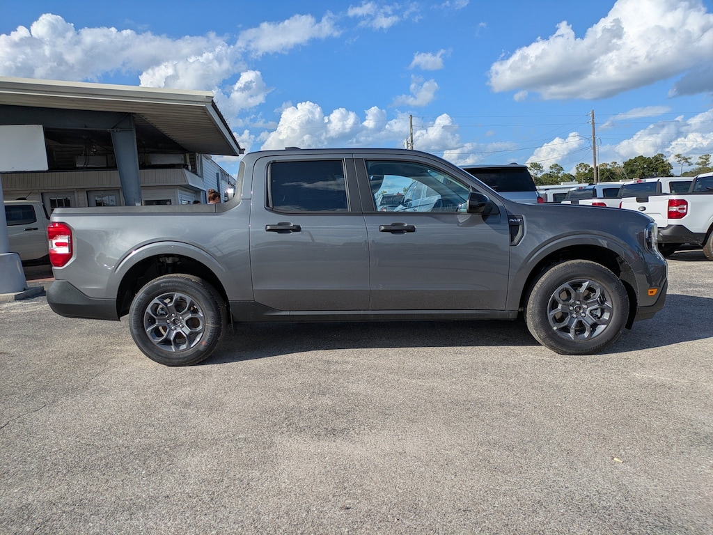 New 2025 Ford Maverick XLT XLT AWD SuperCrew