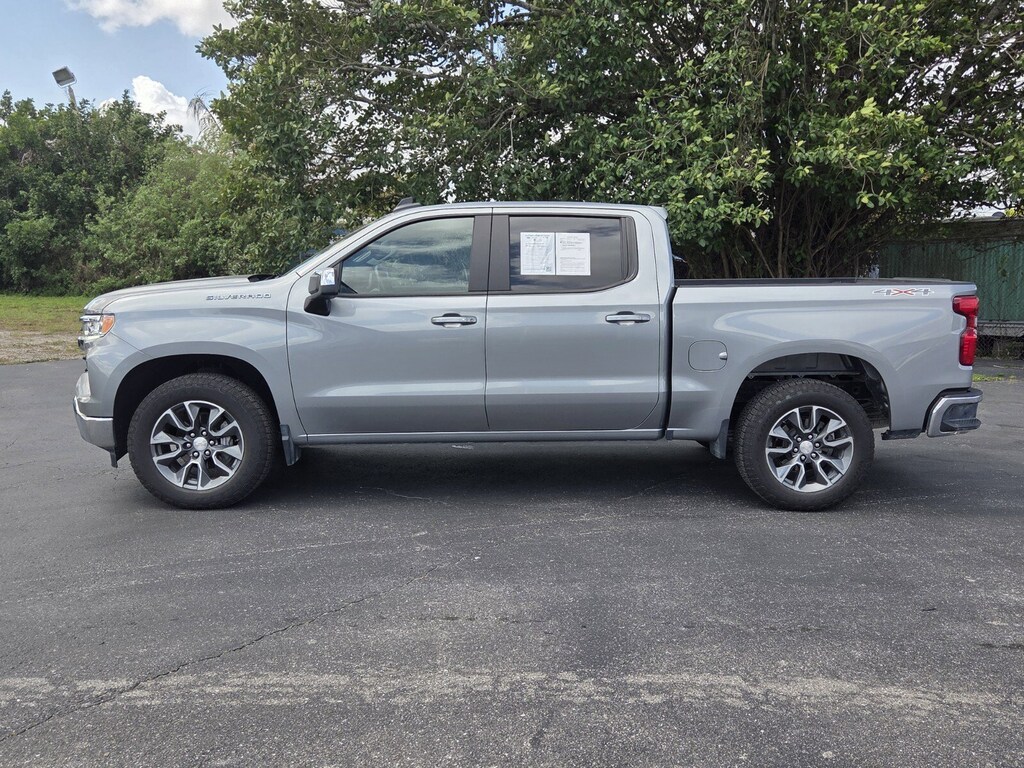 Used 2024 Chevrolet Silverado 1500 LT 4WD Crew Cab 147 LT w/2FL