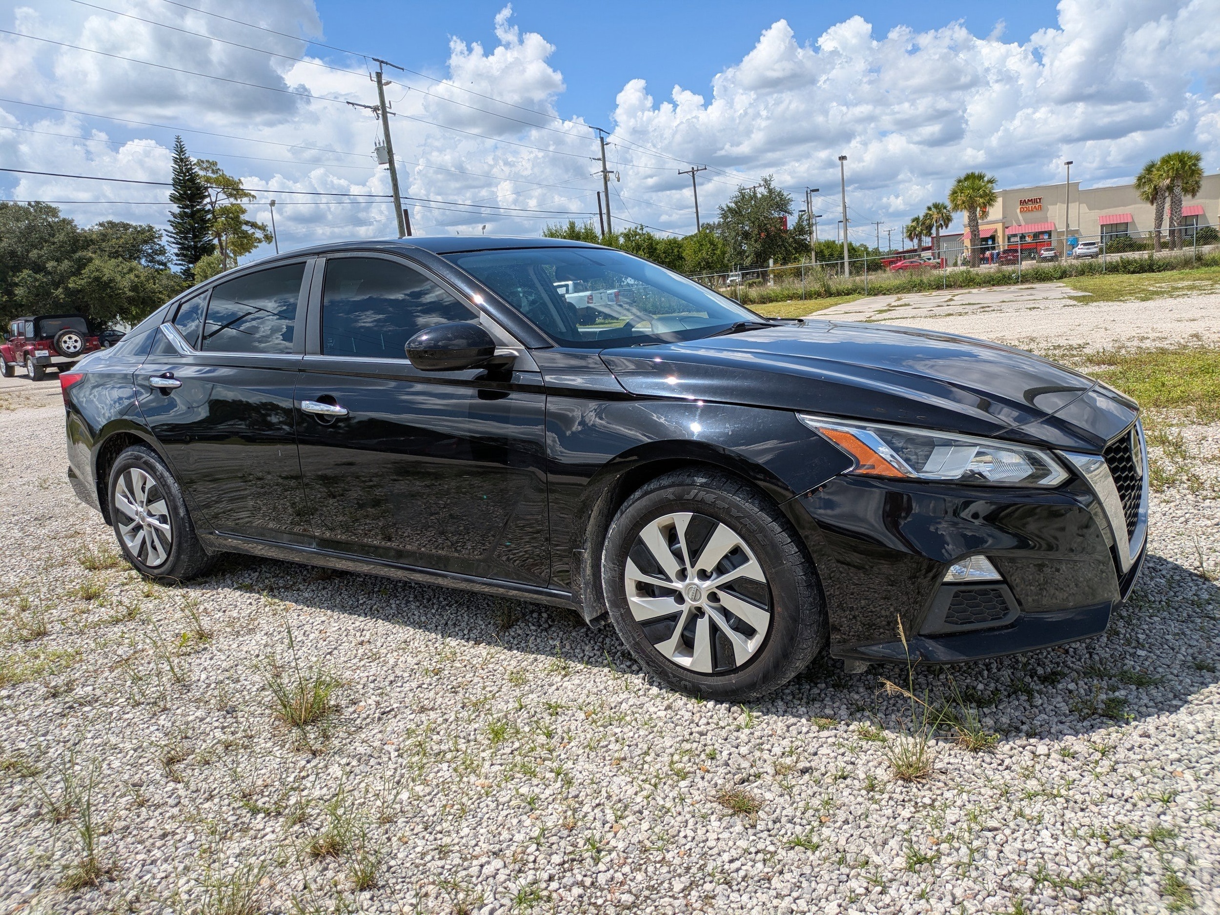 Used 2019 Nissan Altima S with VIN 1N4BL4BV6KN328910 for sale in LaBelle, FL