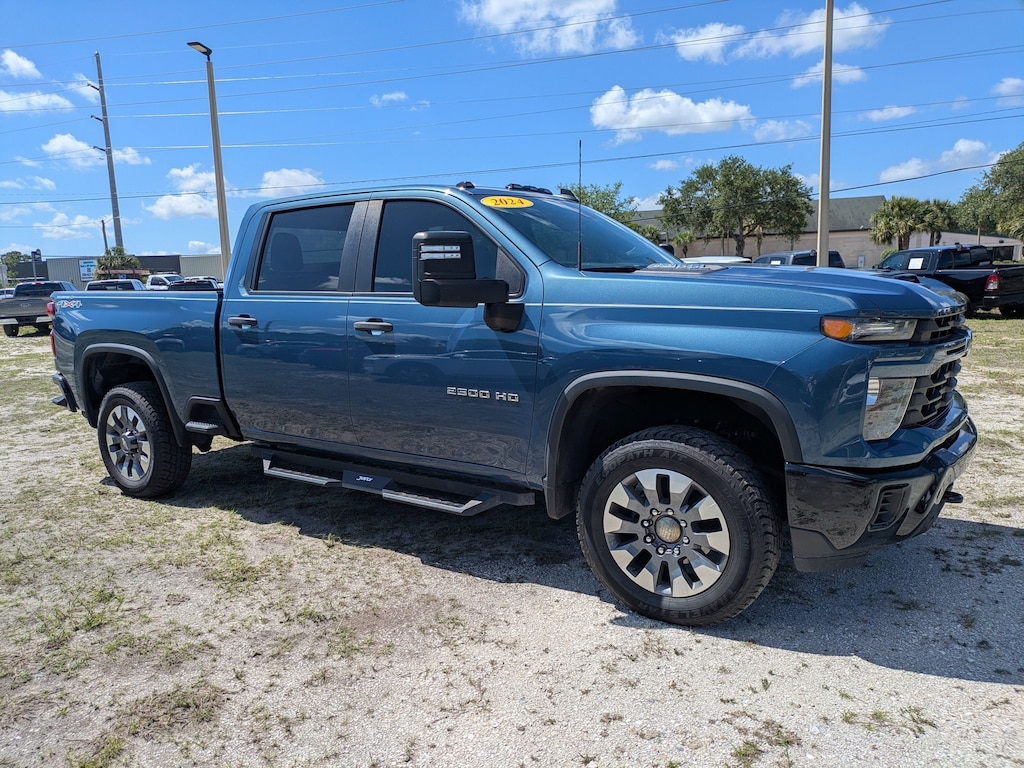 Used 2024 Chevrolet Silverado 2500HD Custom 4WD Crew Cab 159 Custom