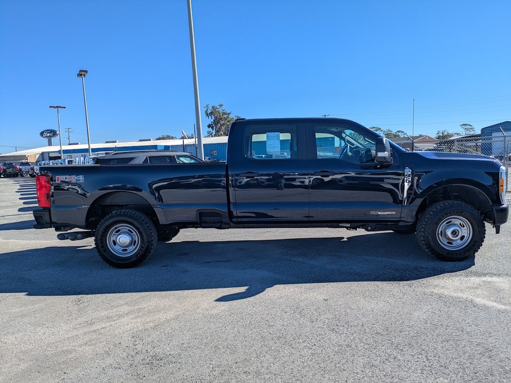 Certified 2025 Ford Super Duty F-250 SRW XL XL 4WD Crew Cab 8 Box